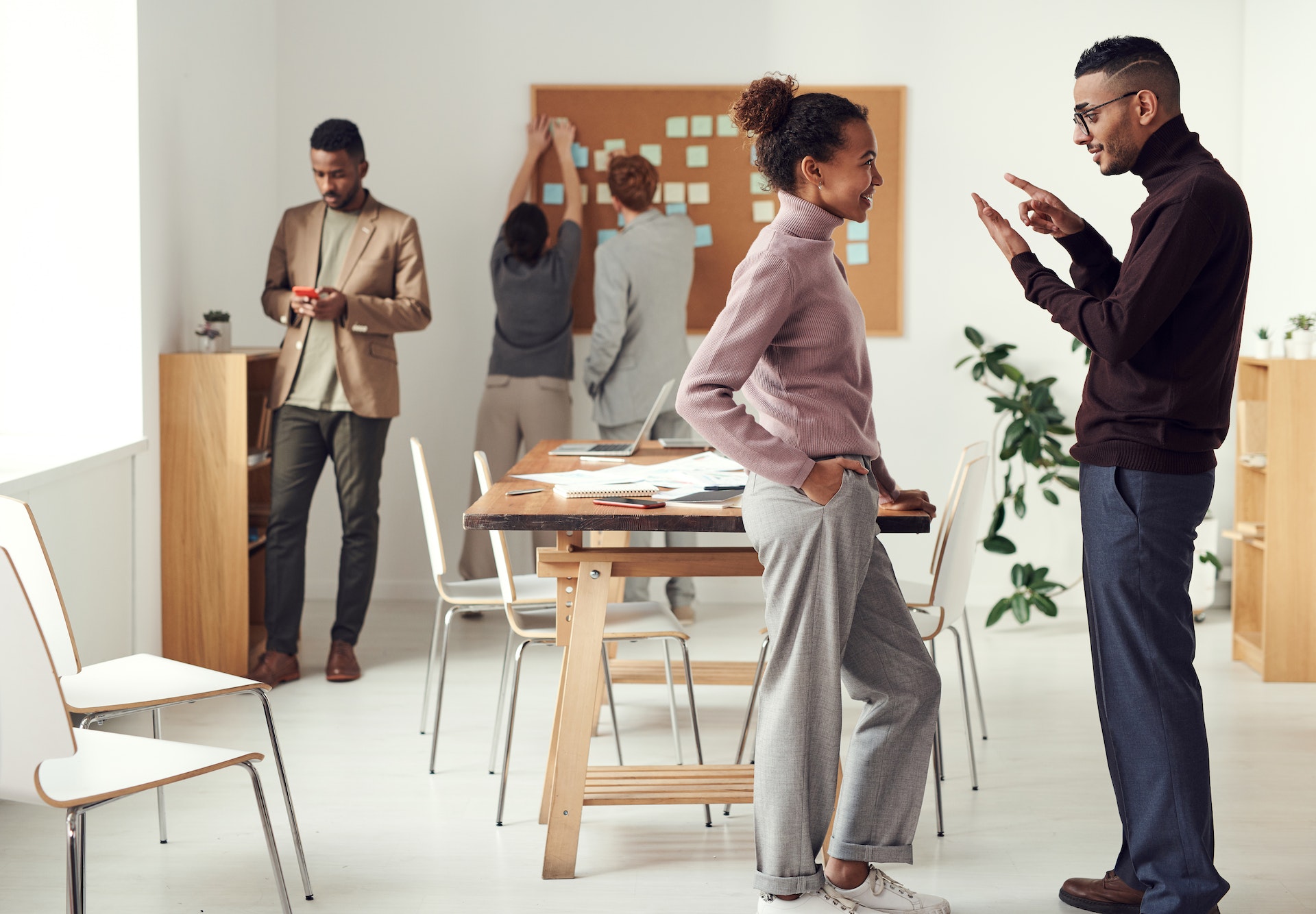 A complete guide on how to create an employee retention strategy to find and keep top performers, reduce recruiting and training costs and improve business performance